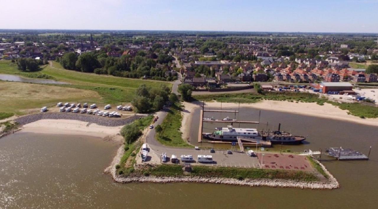 Aan Dek Druten Exterior photo